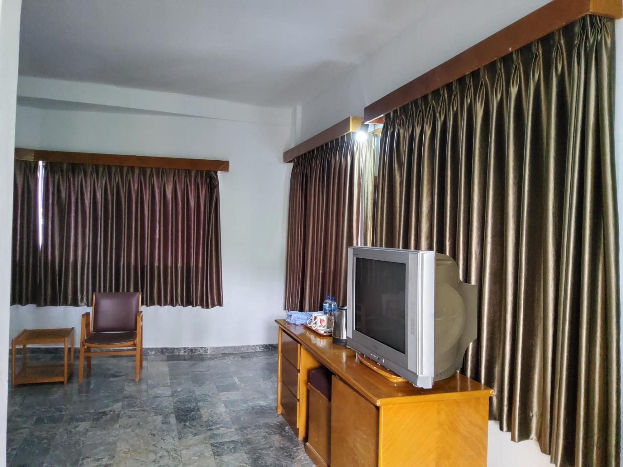 Hotel Kumala Samudra Cikakak ภายนอก รูปภาพ